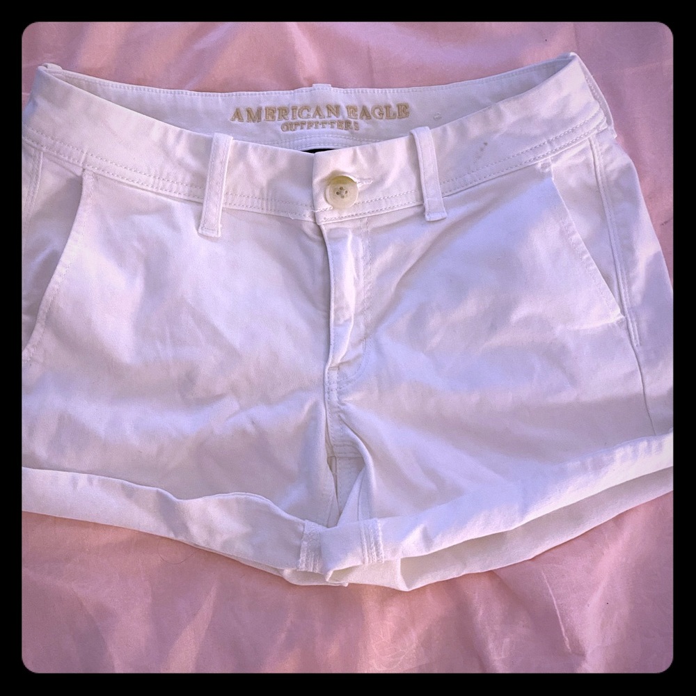 Size 4 American Eagle Outfitter shorts white